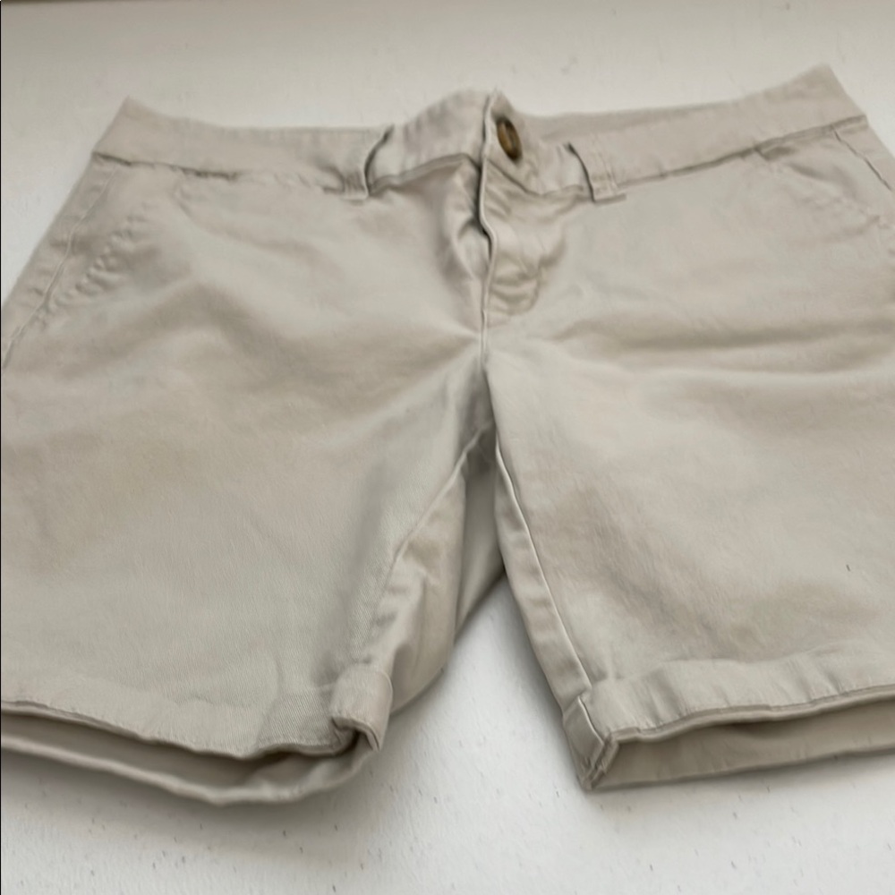 American Eagle Outfitters Women's Tan Shorts - Picture 4 of 7
